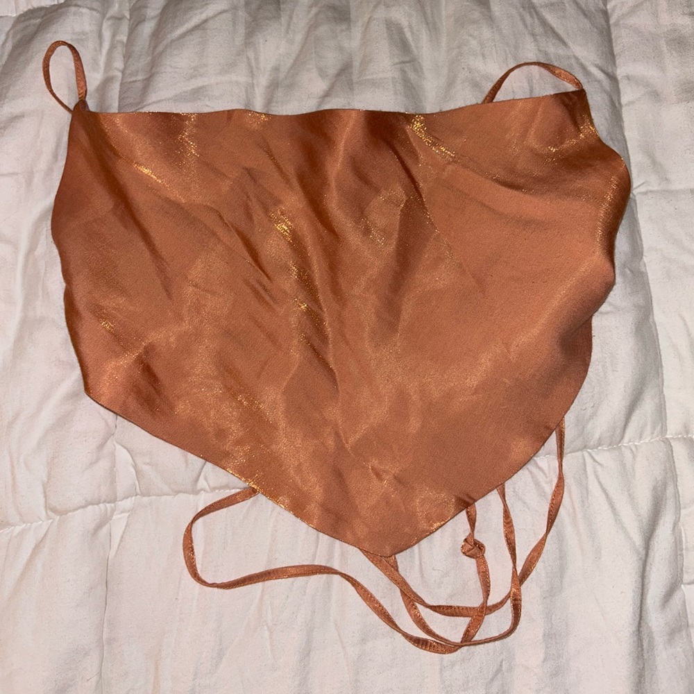 Open back top